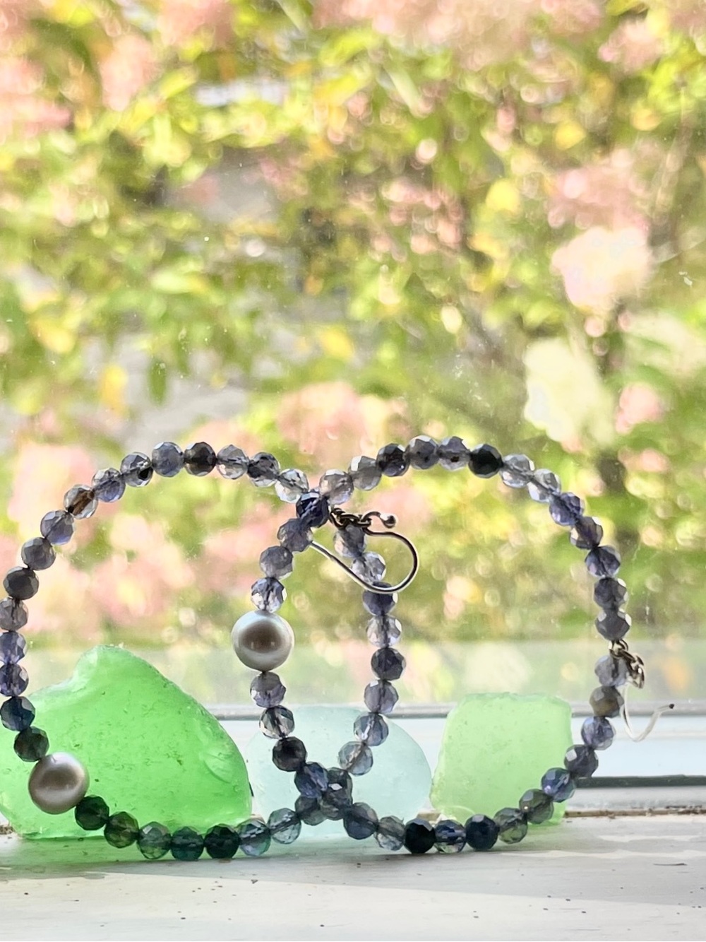 Chan Luu | Grand Pearl Hoop Earrings in Purple Iolite ♥ Like new!